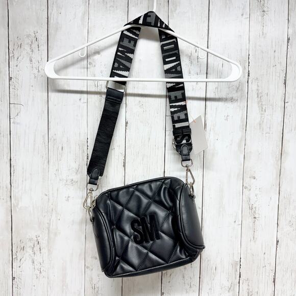 Steve Madden Cyndy Quilted Crossbody Bag Black Adjustable Strap Logo Casual - Picture 1 of 4